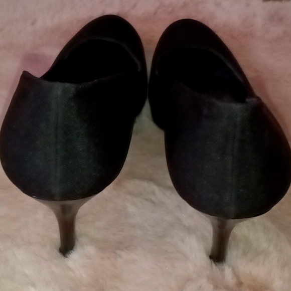 Stuart Weitzman heels - Picture 5 of 6